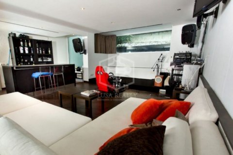 Huvila myytävänä Castelldefels, Barcelona, Espanja, 7 makuuhuonetta, 1000 m2 No. 94445 - kuva 23