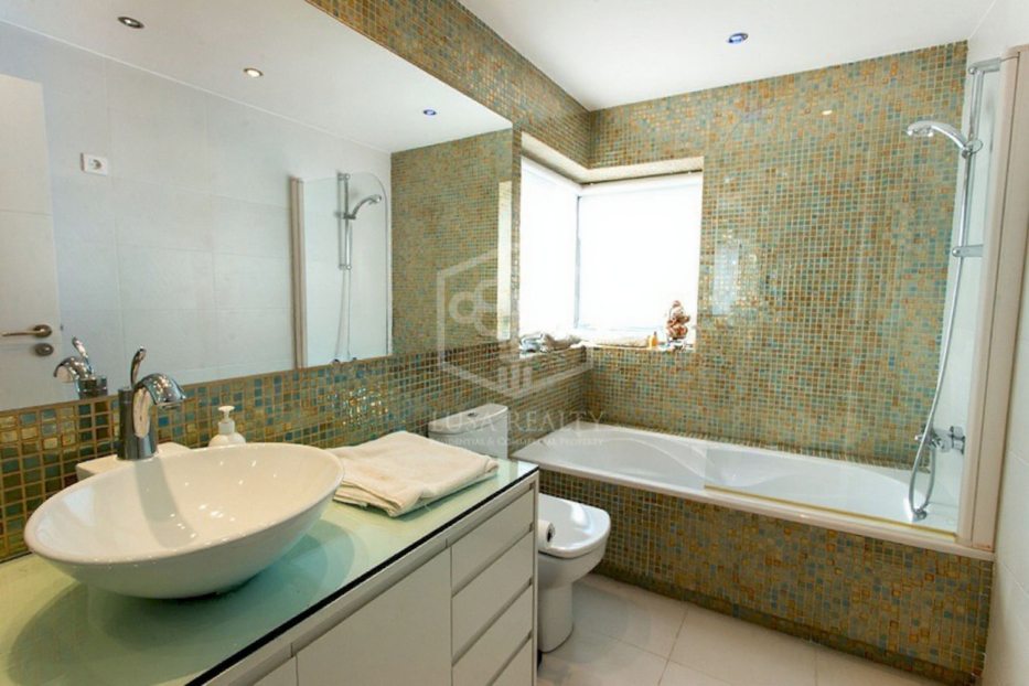 Villa a Castelldefels, Barcelona, Spagna 7 camere da letto, 860 mq. N° 94445