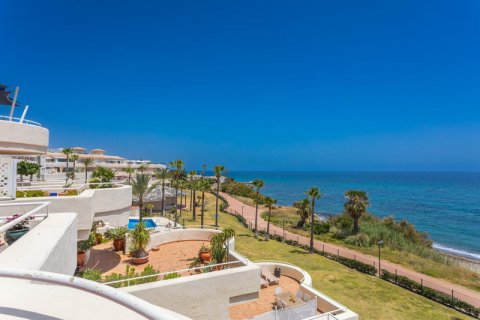 Dzīvoklis pārdošanā Estepona, Malaga, Spānijā 2 istabas,  Nr. 109641 - attēls 1