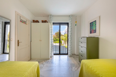 Apartamento en venta Marbella, Málaga, España 1 dormitorio,  No. 109644 - foto 7