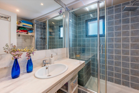 Apartamento en venta Marbella, Málaga, España 1 dormitorio,  No. 109644 - foto 8