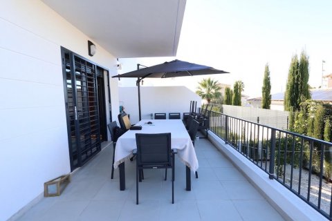 Townhouse for sale Busot, Alicante, Spain 3 bedrooms, 100 sq.m. No. 115673 - photo 17