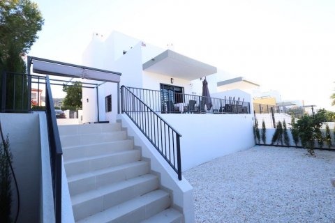 Townhouse for sale Busot, Alicante, Spain 3 bedrooms, 100 sq.m. No. 115673 - photo 3