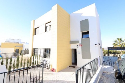 Townhouse for sale Busot, Alicante, Spain 3 bedrooms, 100 sq.m. No. 115673 - photo 1