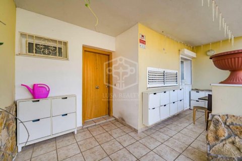 Radhus till salu Adeje, Tenerife, Spanien 4 sovrum, 274 kvm. Nr. 111066 - foto 23