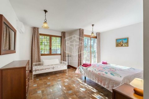 Villa for sale Arona, Tenerife, Spain 6 bedrooms, 350 sq.m. No. 111067 - photo 11