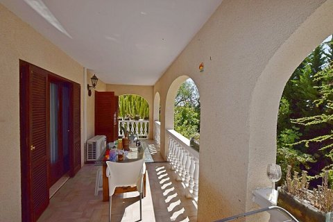 Villa till salu Villamartin, Alicante, Spanien 3 sovrum, 160 kvm. Nr. 111308 - foto 12