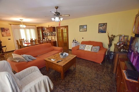 Villa till salu Villamartin, Alicante, Spanien 3 sovrum, 160 kvm. Nr. 111308 - foto 16
