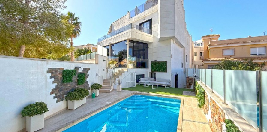 Villa Alicante, Spanien 3 Schlafzimmer, 205 m2 Nr. 115050