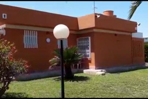 Villa zum Verkauf Torrevieja, Alicante, Spanien 4 Schlafzimmer, 130 m2 Nr. 115054 - Foto 24