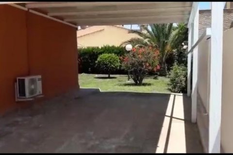 Villa zum Verkauf Torrevieja, Alicante, Spanien 4 Schlafzimmer, 130 m2 Nr. 115054 - Foto 19