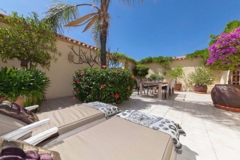 Dom Mijas, Malaga, Hiszpania 5 sypialni, 549 mkw. nr 22420 – zdjęcie 2