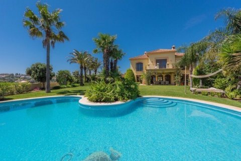 Dom Mijas, Malaga, Hiszpania 5 sypialni, 549 mkw. nr 22420 – zdjęcie 1