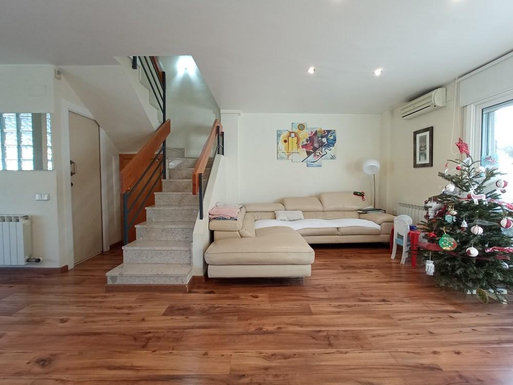 House in Castelldefels, Barcelona, Spain 5 bedrooms, 149 sq.m. No. 21567
