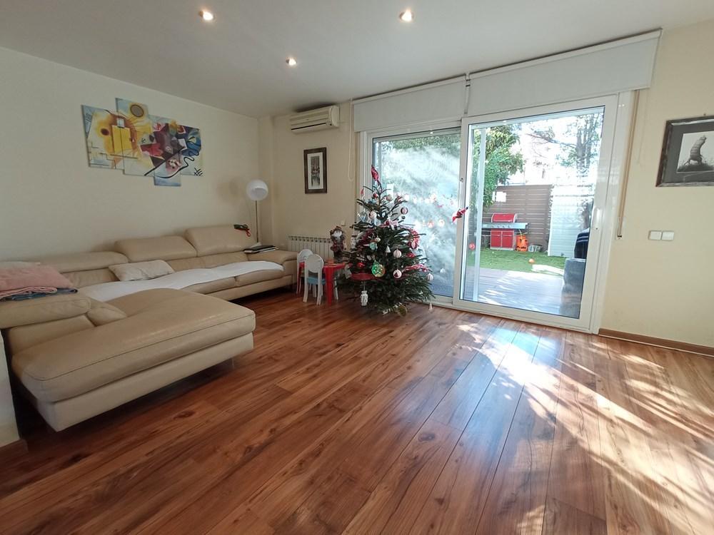 House in Castelldefels, Barcelona, Spain 5 bedrooms, 149 sq.m. No. 21567