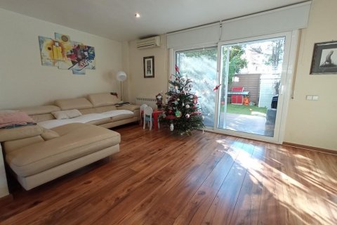 Māja pārdošanā Castelldefels, Barcelona, Spānijā 5 istabas, 149 m2 Nr. 21567 - attēls 5