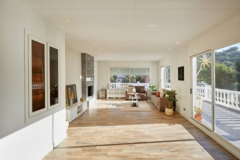 House for sale Castelldefels, Barcelona, Spain 5 bedrooms, 330 sq.m. No. 51726 - photo 8