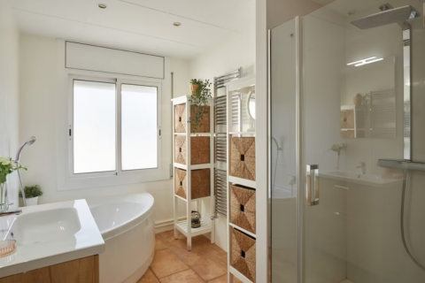 House for sale Castelldefels, Barcelona, Spain 5 bedrooms, 330 sq.m. No. 51726 - photo 20