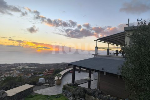 Продажа виллы в Лос Менорес, Тенерифе, Испания 6 спален, 200м2 №117695 - фото 4