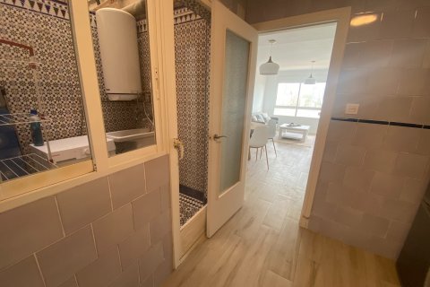 Kaupunkipientalo myytävänä Benidorm, Alicante, Espanja, 3 makuuhuonetta, 132 m2 No. 86755 - kuva 11