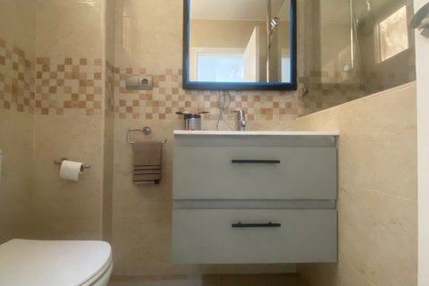 Kaupunkipientalo myytävänä Benidorm, Alicante, Espanja, 3 makuuhuonetta, 132 m2 No. 86755 - kuva 24