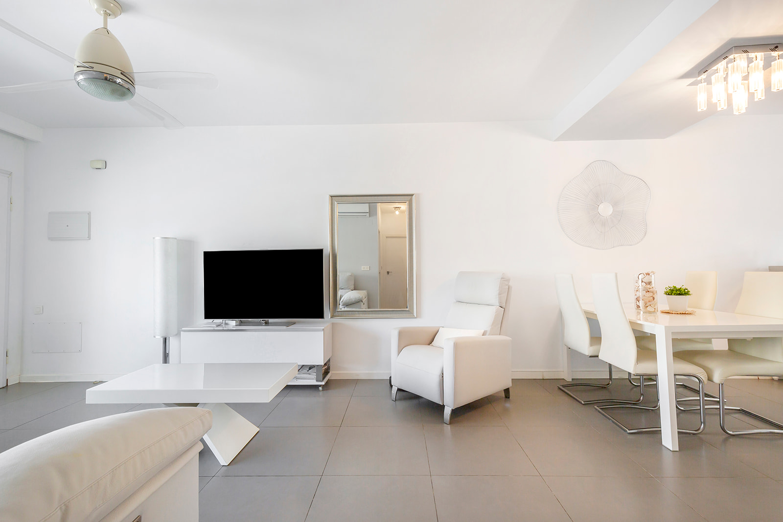 Appartamento a Torre de la Horadada, Alicante, Spagna 4 camere da letto, 120 mq. N° 99672