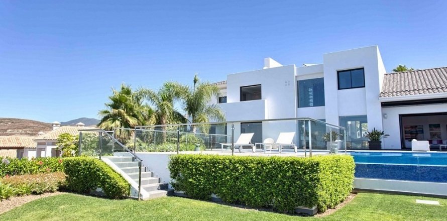 Māja Benahavis, Malaga, Spānijā 5 istabas, 610 m2 Nr. 22464