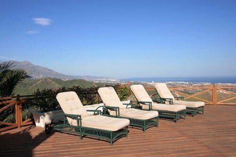 Casa in vendita Benahavis, Malaga, Spagna 4 camere da letto, 320 mq. N° 22421 - foto 9