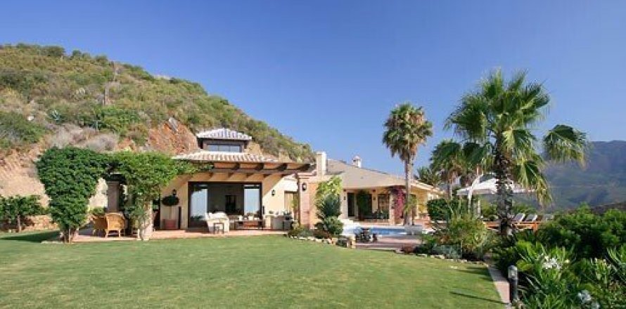 Casa Benahavis, Malaga, Spagna 4 camere da letto, 320 mq. N° 22421