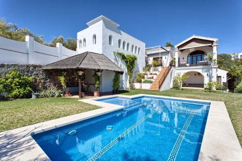 Сasa en venta Benahavís, Málaga, España 4 dormitorios, 463 m2 No. 22422 - foto 1