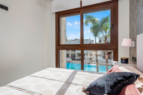 Appartamento in vendita Torrevieja, Alicante, Spagna 2 camere da letto, 62 mq. N° 110131 - foto 11