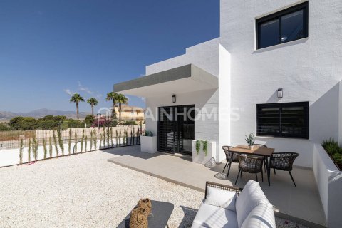 Villa till salu i Busot, Alicante, Spanien 3 sovrum, 98 kvm. Nr. 55268 - foto 12