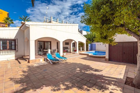 Villa in vendita Punta Prima, Alicante, Spagna 4 camere da letto, 163 mq. N° 114769 - foto 30
