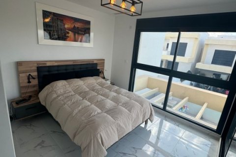 Villa à vendre Los Montesinos, Alicante, Espagne, 3 chambres, 113 m2 No. 114771 - photo 4