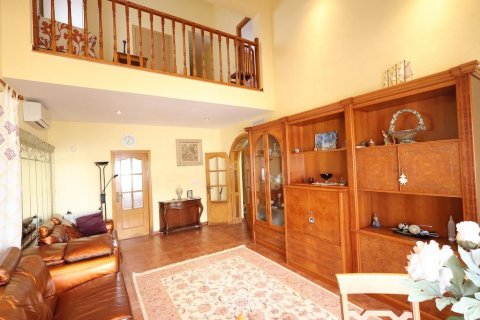 Villa à vendre Playa Flamenca II, Alicante, Espagne, 4 chambres, 172 m2 No. 114772 - photo 5