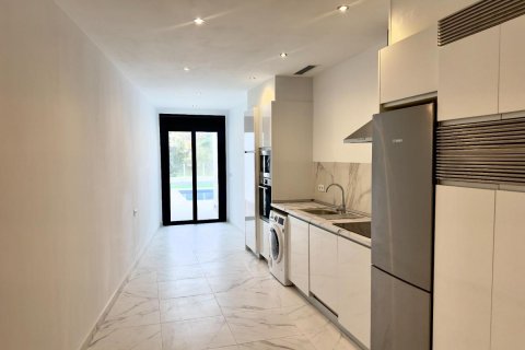 Huvila myytävänä Ciudad Quesada, Alicante, Espanja, 4 makuuhuonetta, 124 m2 No. 113090 - kuva 27
