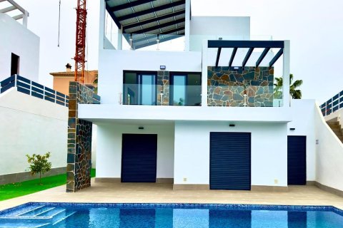 Huvila myytävänä Ciudad Quesada, Alicante, Espanja, 4 makuuhuonetta, 124 m2 No. 113090 - kuva 1