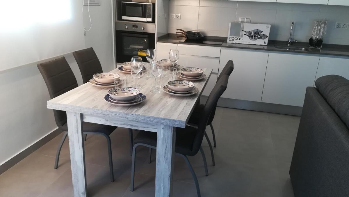 Villa a Los Montesinos, Alicante, Spagna 3 camere da letto, 85 mq. N° 113088