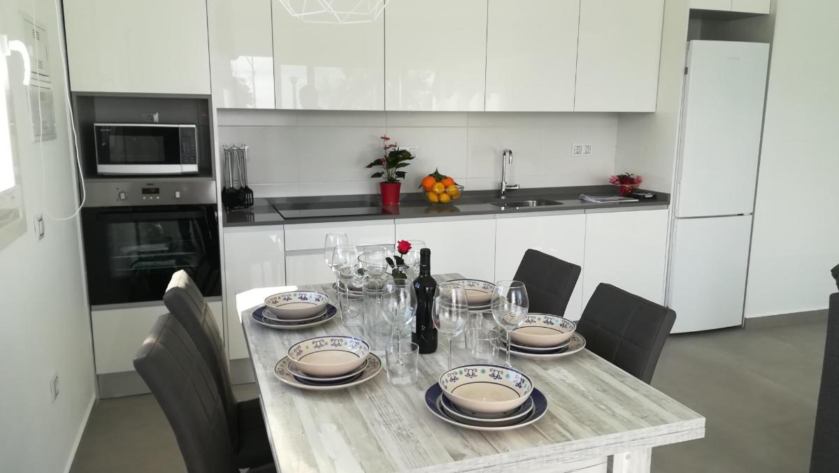 Villa a Los Montesinos, Alicante, Spagna 3 camere da letto, 85 mq. N° 113088