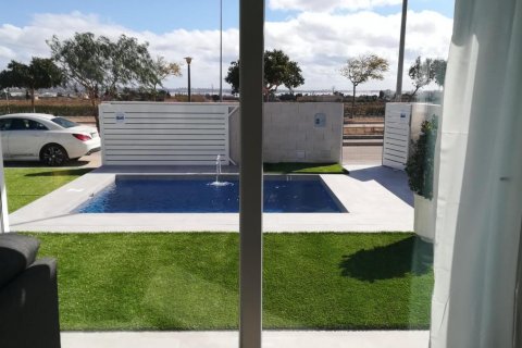 Villa for sale Los Montesinos, Alicante, Spain 3 bedrooms, 85 sq.m. No. 113088 - photo 8