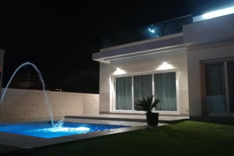 Villa for sale Los Montesinos, Alicante, Spain 3 bedrooms, 85 sq.m. No. 113088 - photo 3