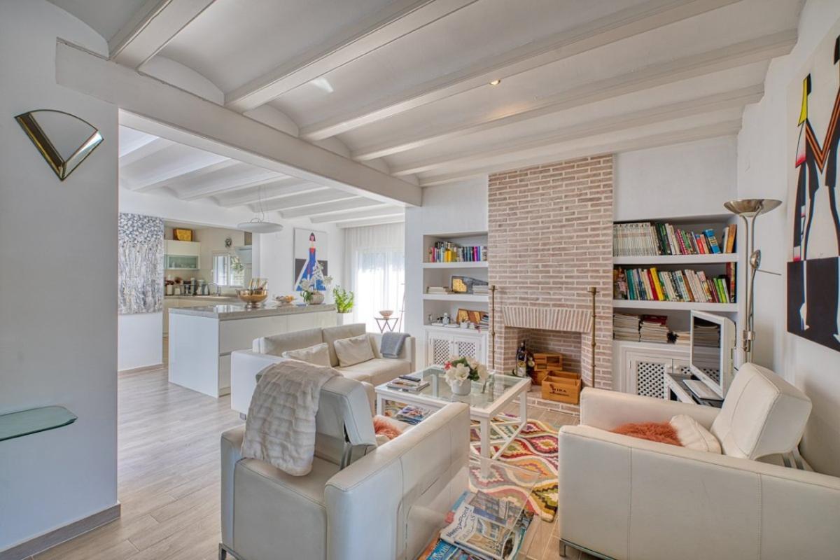 Villa in Javea, Alicante, Spain 5 bedrooms, 230 sq.m. No. 113092
