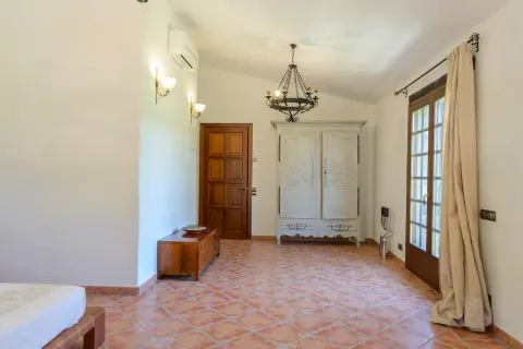 House for sale Platja D'aro, Girona, Spain 5 bedrooms, 400 sq.m. No. 90875 - photo 22