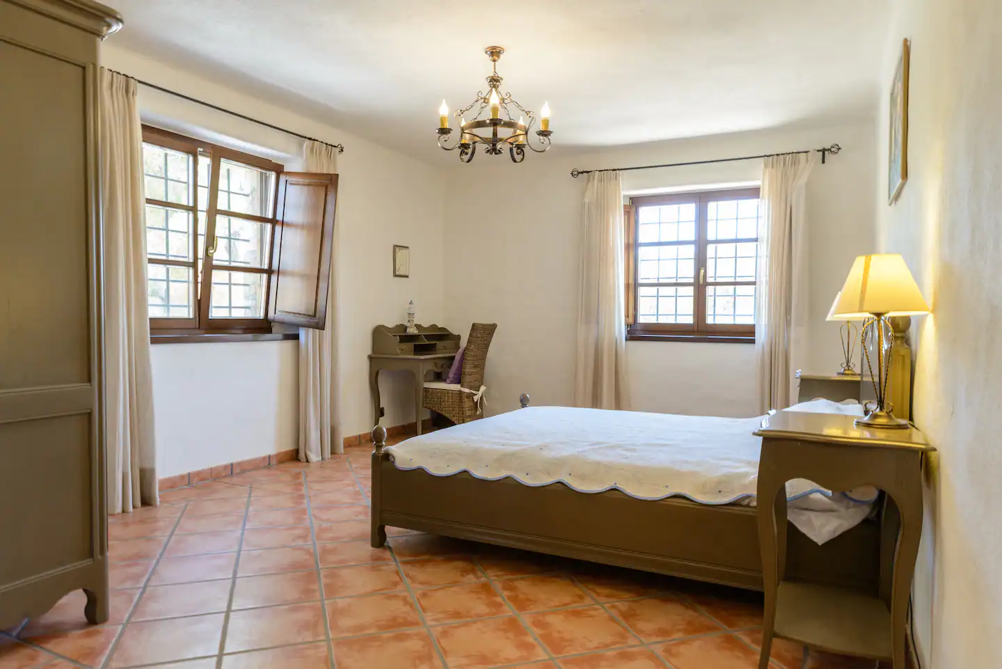 House à Platja D'aro, Girona, Espagne 5 chambres, 400 m2 No. 90875