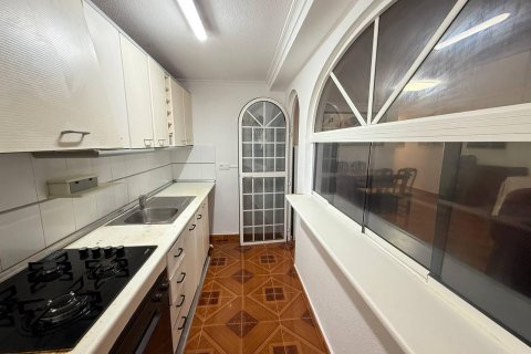 Huoneisto myytävänä Punta Prima, Alicante, Espanja, 3 makuuhuonetta, 133 m2 No. 116299 - kuva 8