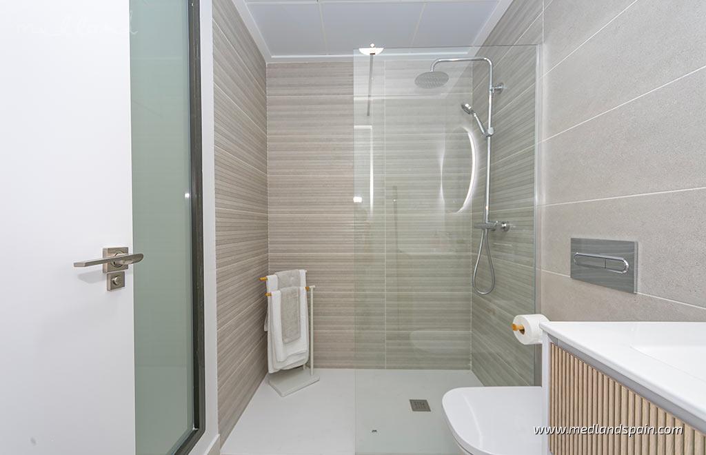 Wohnung in Torrevieja, Alicante, Spanien 2 Schlafzimmer, 75 m2 Nr. 53589