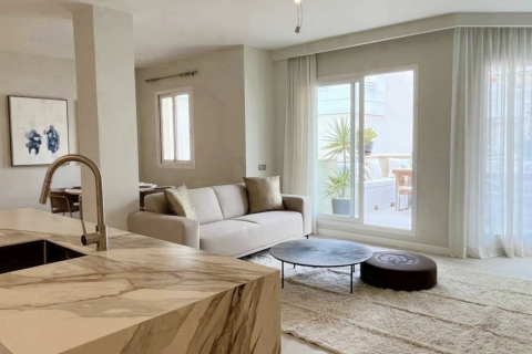 Huoneisto myytävänä Marbella, Malaga, Espanja, 3 makuuhuonetta, 148 m2 No. 109743 - kuva 3