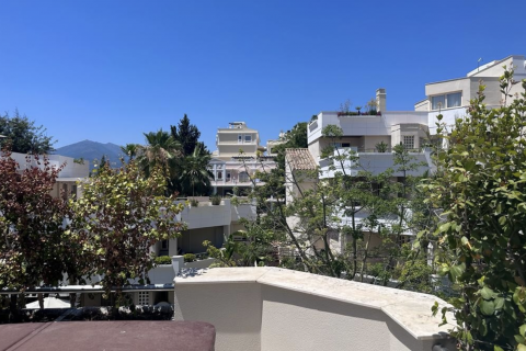 Huoneisto myytävänä Marbella, Malaga, Espanja, 3 makuuhuonetta, 148 m2 No. 109743 - kuva 11