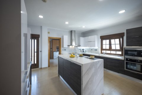 Villa for sale Balsicas, Murcia, Spain 4 bedrooms, 190 sq.m. No. 111500 - photo 7