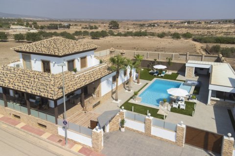 Villa for sale Balsicas, Murcia, Spain 4 bedrooms, 190 sq.m. No. 111500 - photo 4